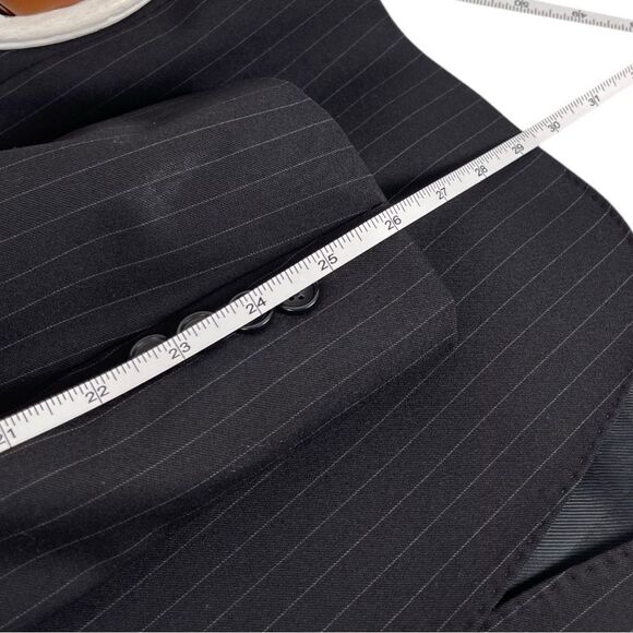 Brooks Brothers 1828 Regent fit 44L Men’s size black striped 100% wool blazer - Picture 6 of 8